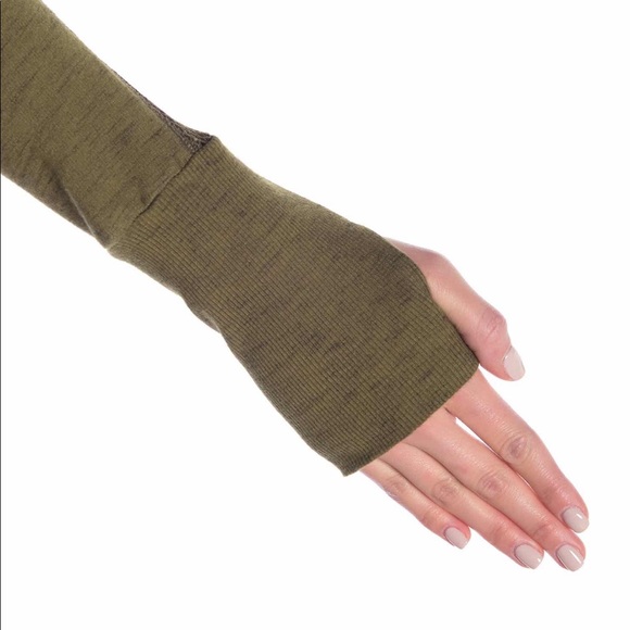 Free People Markle Hoodie - Picture 5 of 9